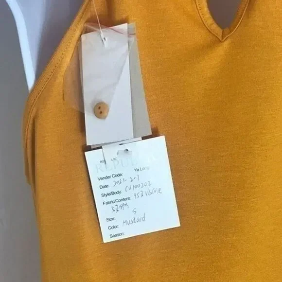 Carmen gold tank top size  S 0065 - Picture 5 of 5